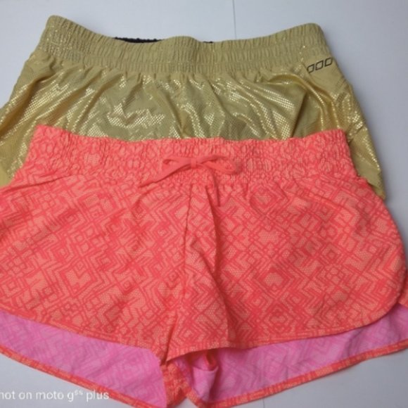 EUC: Set of 2 Lorna Jane Shorts: Size X-Small - Picture 2 of 6